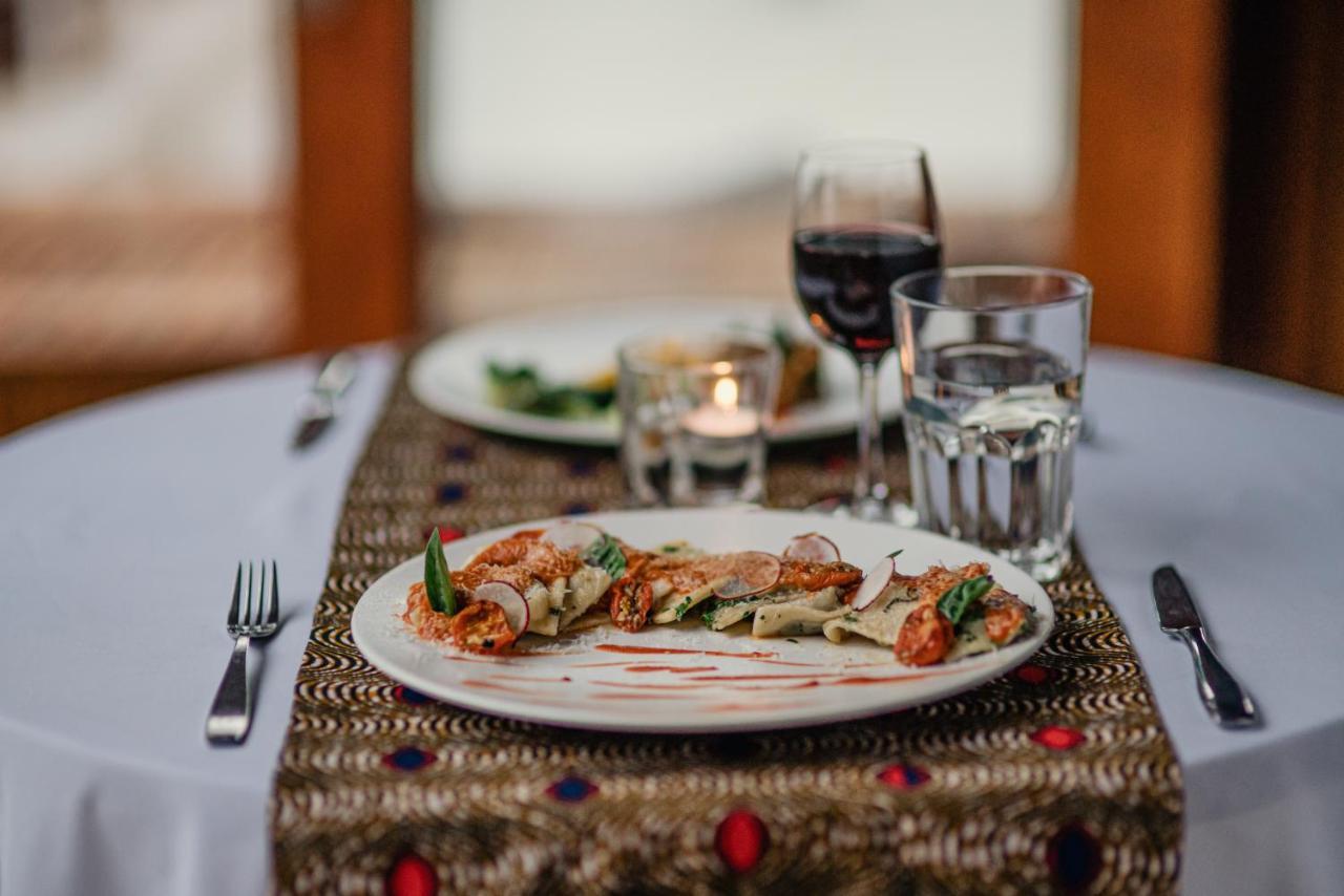 Heaven Restaurant & Boutique Hotel Kigali Zewnętrze zdjęcie